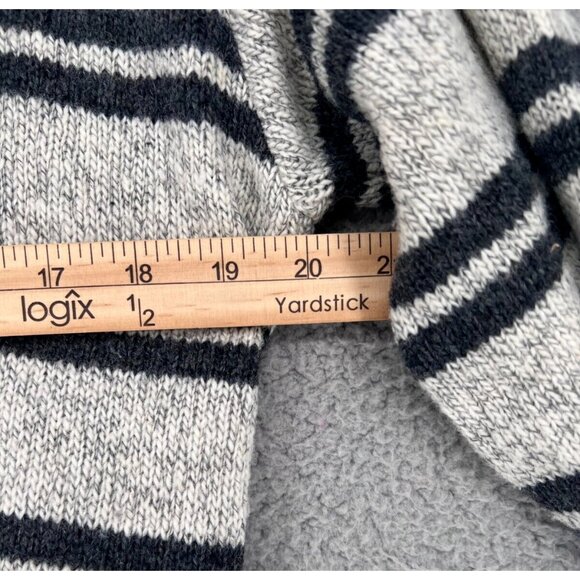 VTG Panache Women's V-neck Wool Blend Grey & Black Sweater Size M Made in U.S.A. - Picture 6 of 10